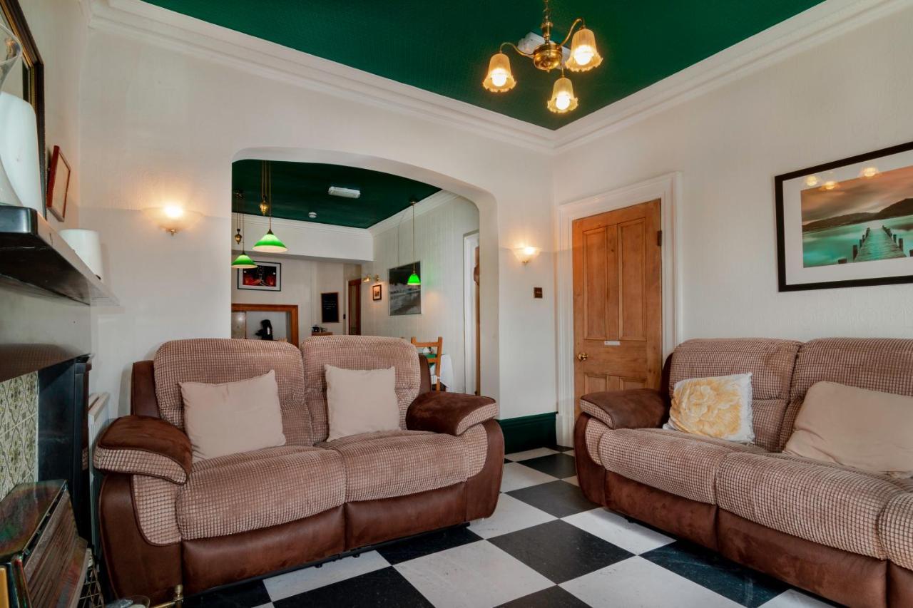 Springbank Guest House Whaley Bridge Extérieur photo